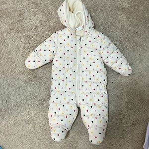 Old navy snow suit